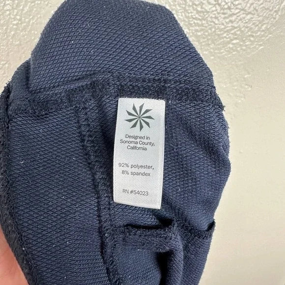 ATHLETA Midtown Short Navy 0 - Picture 7 of 7